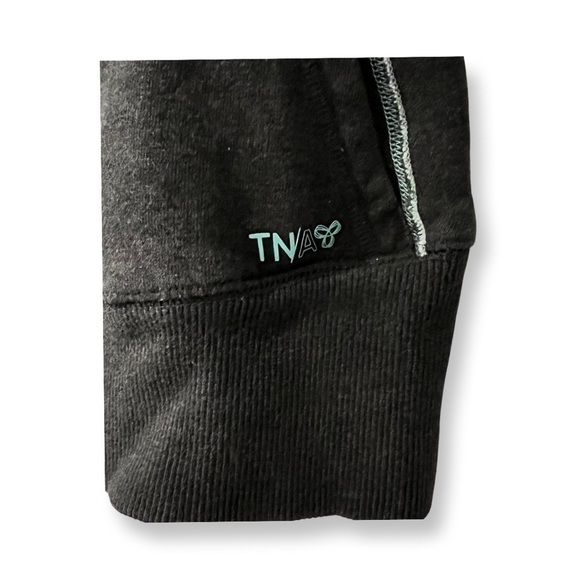 Aritzia TNA sweater Dark Grey with blue details. - Picture 5 of 10